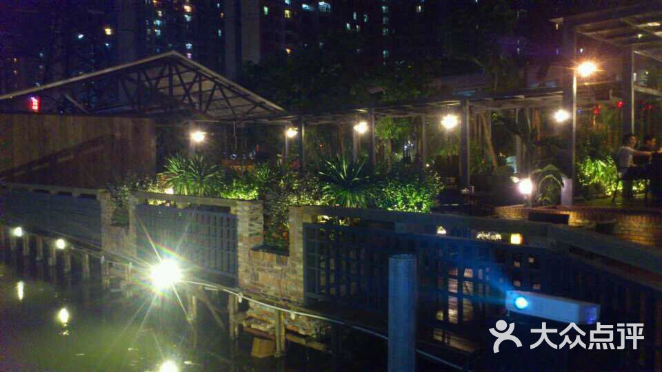 芭堤休闲吧(石基店主题餐吧)景观位图片 - 第12张