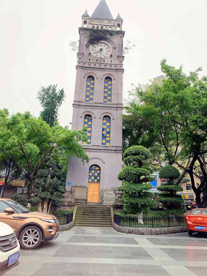 钟鼓楼-"钟鼓楼位于四川省泸州市花园路,高20米,."-大众点评移动版