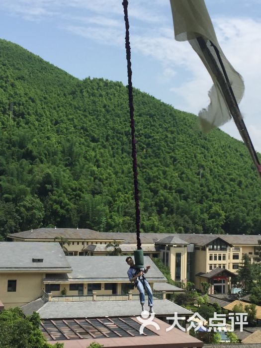 统景蹦极:第一次来统景这里蹦极,说实话,.重庆运