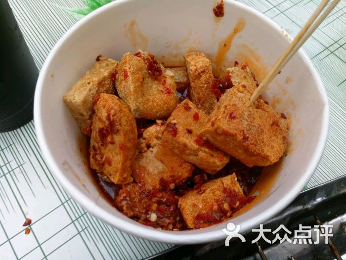 西镇臭豆腐(总店)-图片-青岛美食-大众点评网