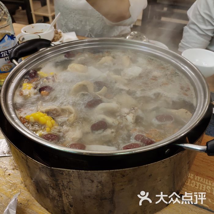 炭炉鸡锅