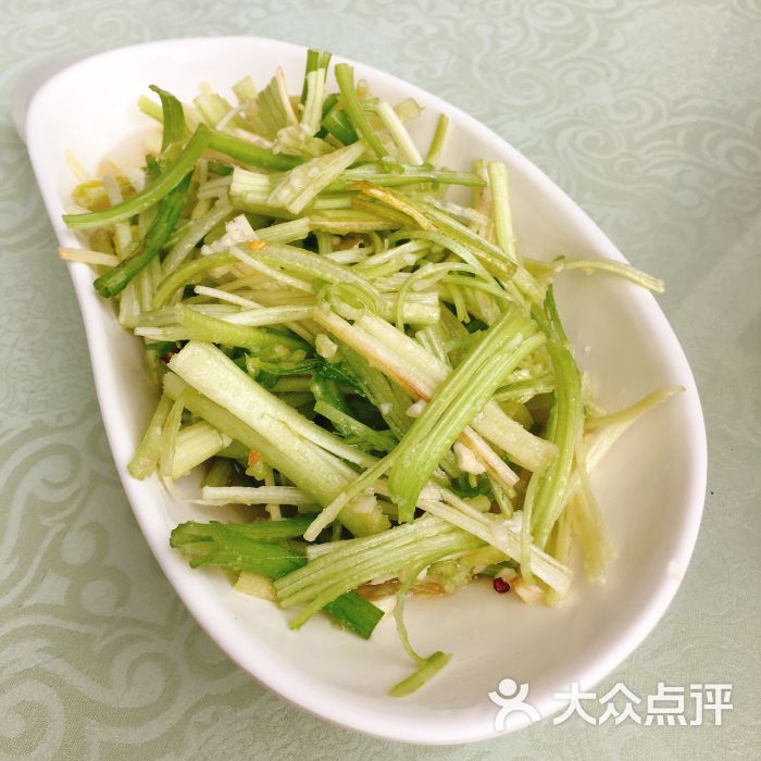 荣鹏风味烀饼(人民街旗舰店)生拌马家沟芹菜图片 - 第393张