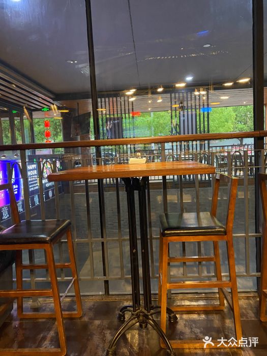 麦士堡德式西餐餐厅酒吧(李公堤店)图片