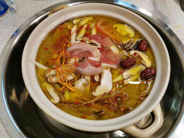 徐记云南天麻火腿鸡"平时很少往川师这边来,听说这边吃的多还性.