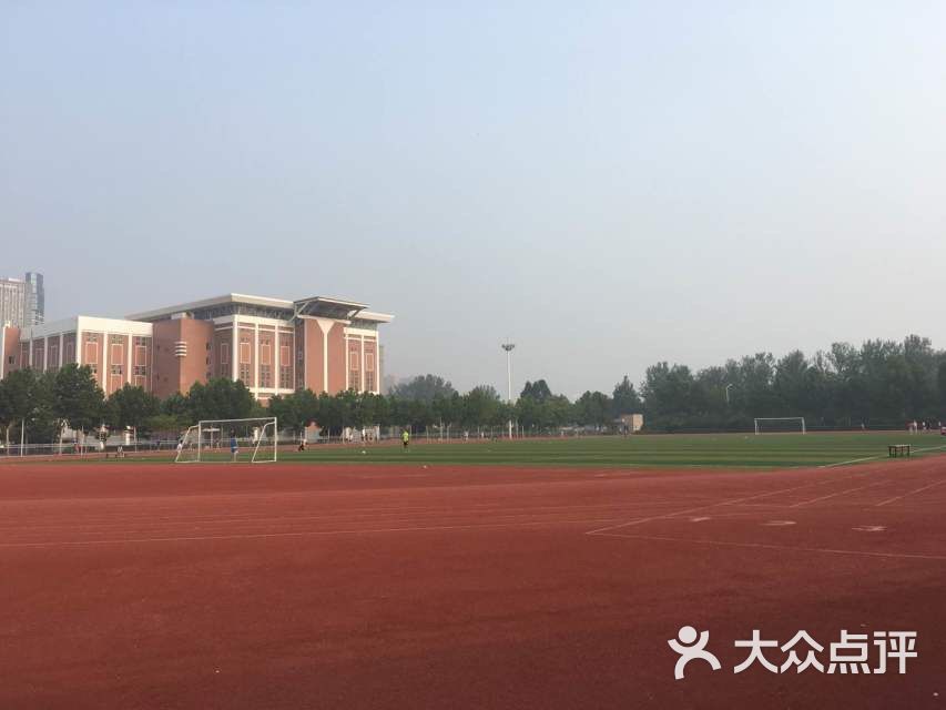 郑州大学体育学院