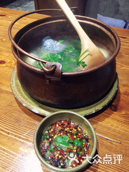 抚仙湖铜锅鱼