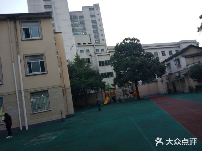 杭州市长寿桥小学(孩儿巷校区)图片