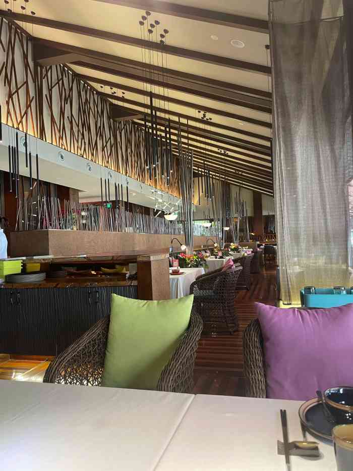 美美花园湖景餐厅(李公堤店)