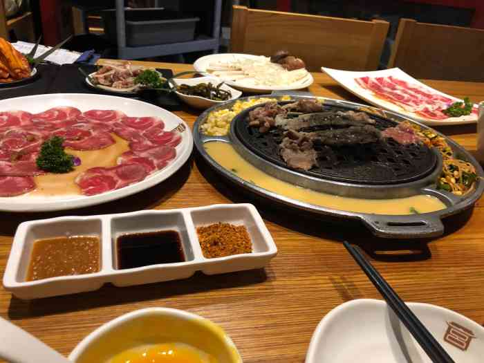 韩宫宴炭火烤肉(蚌埠银泰店)