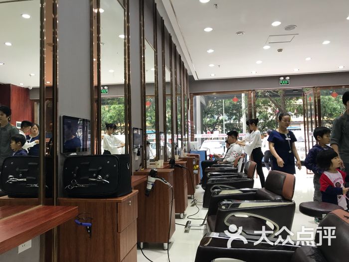 华体会体育官方网站（HTH Sports）天懿美容美发回应无证开业表达全面整改的承诺