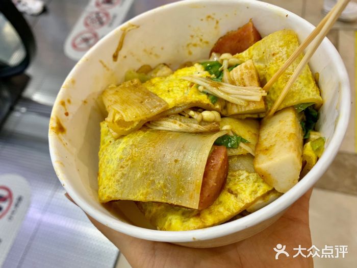 王大爷东北烤冷面(星天广场店)蟹排鱼豆腐烤冷面图片