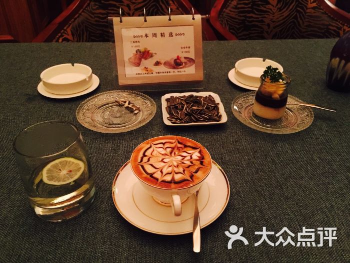 柏尼得(洪兴店)-图片