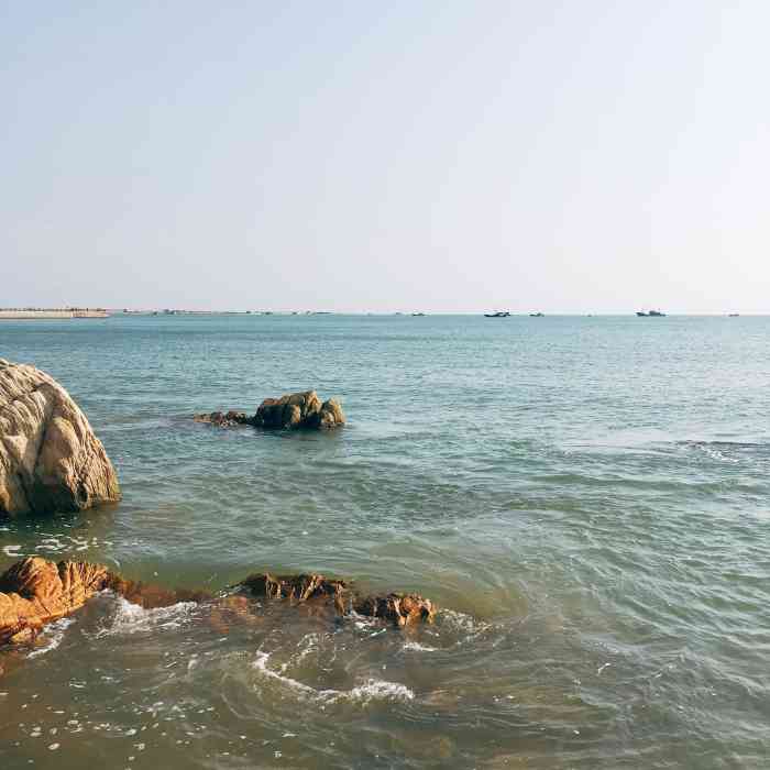 多岛海风景区-"岚山区的免费海滩景点,离岚山港很近,.