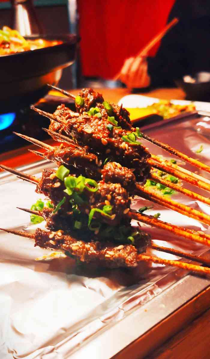 李不管把把烧(光谷天地店)-"去那里必点黄牛肉好吃.