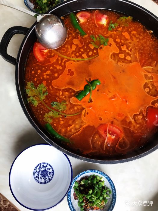 黔味东南酸汤牛肉火锅(延安东路二店)图片 第33张