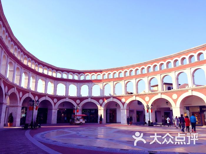 佛罗伦萨小镇京津名品奥特莱斯-图片-天津购物