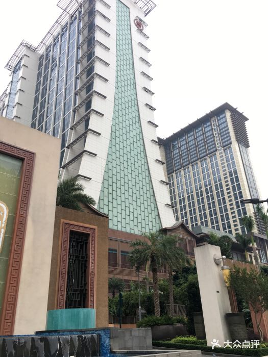 棋牌游戏- 棋牌游戏平台- 棋牌游戏APP下载传媒行业周报：AI应用精彩纷呈继续布局AI营销社交游戏