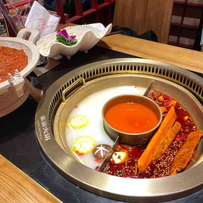 豪渝火锅(人信汇店)-"和蓝朋友92去了人信汇觅食～听朋友说这.