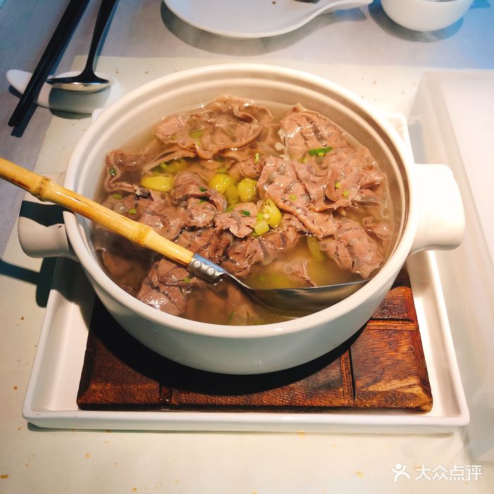 泉水牛肉