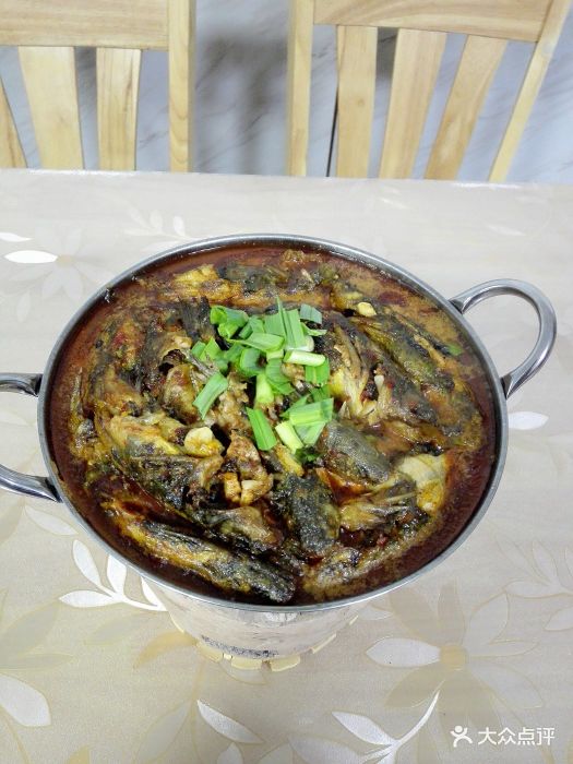 黄丫鱼豆腐锅仔
