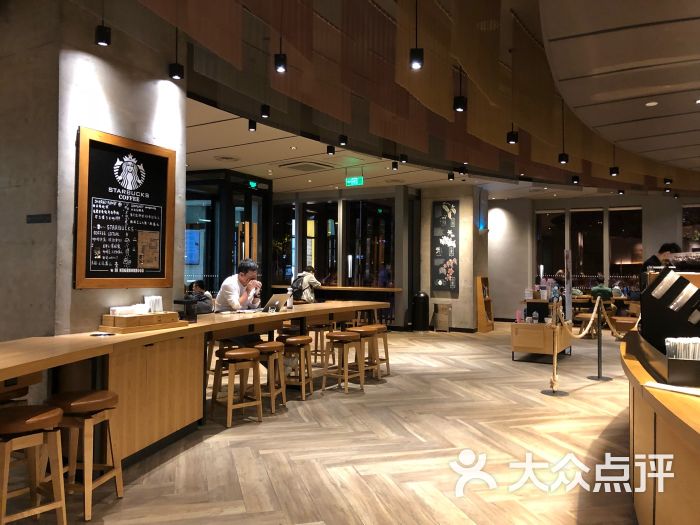 星巴克(北京环宇荟购物中心店)大堂图片 - 第8张