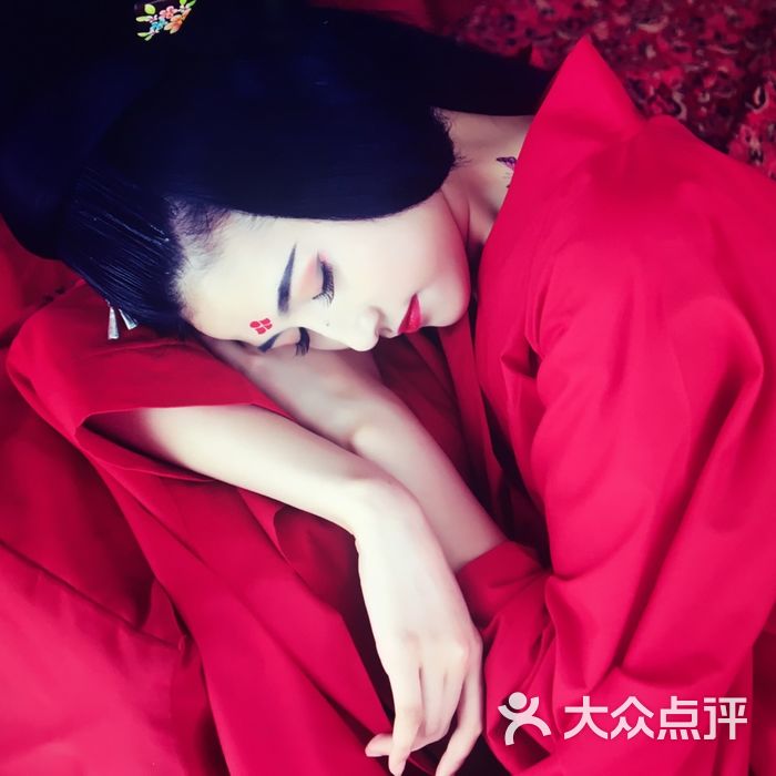 盘子女人坊古装摄影