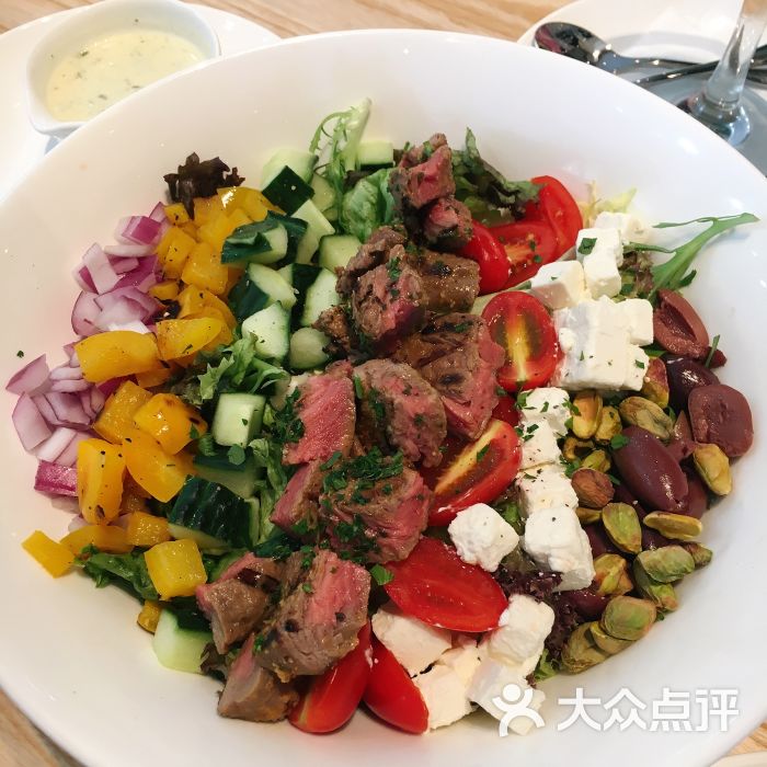 新元素餐厅(皇庭广场店)牛肉考伯沙拉图片 第7张
