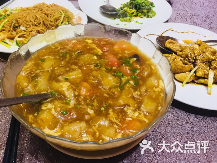 鱼肚酸辣汤