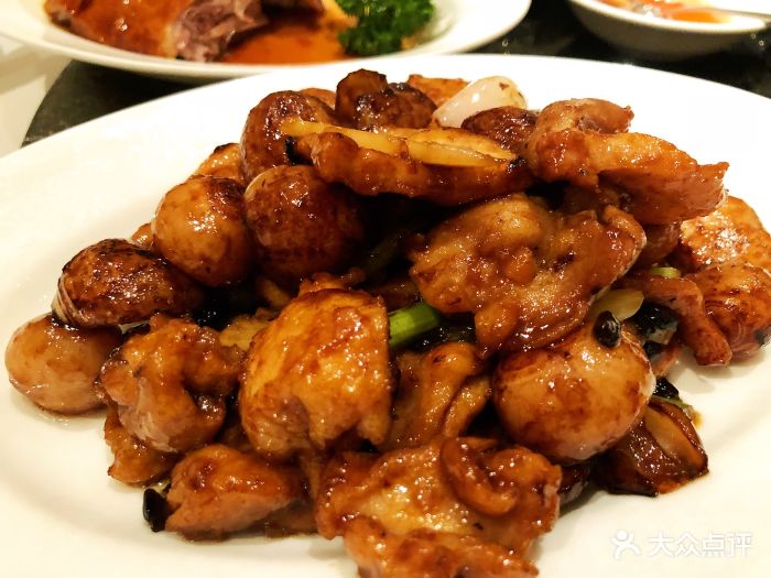 从澳门到香港,一个小时的船身体不够健康的.