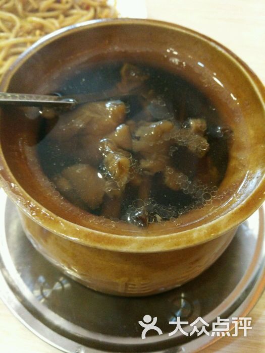 茶树菇排骨汤