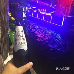 无锡酒吧招聘_无锡恒达星湖花海(2)