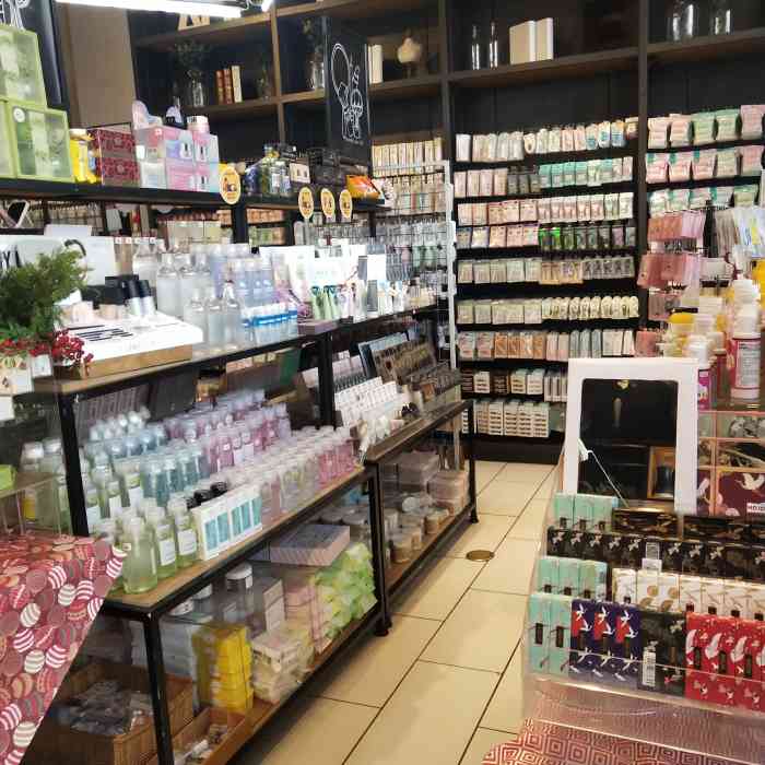 纪念日百货(万达店)