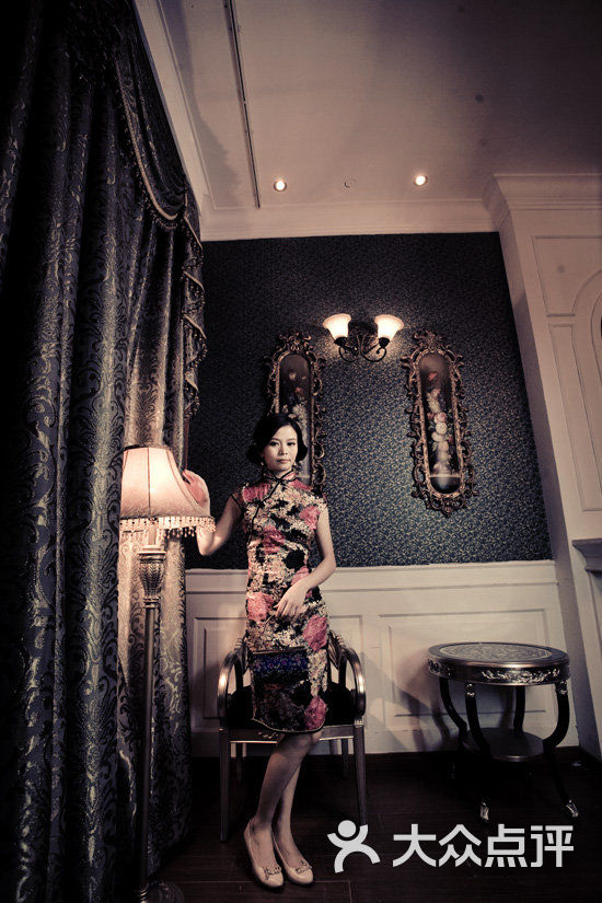 麦田婚纱摄影(镇坪路店)-复古旗袍图片-上海-大