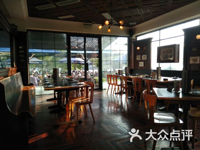 宝莱纳餐厅(陆家嘴店)图片 第1张