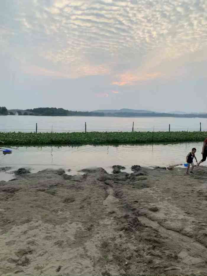 渔夫岛景泉-"今天明媚阳光我和爱人一起去看看渔夫岛.