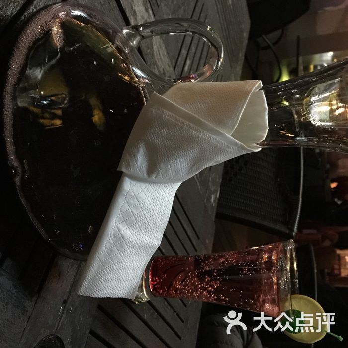 塔影楼 