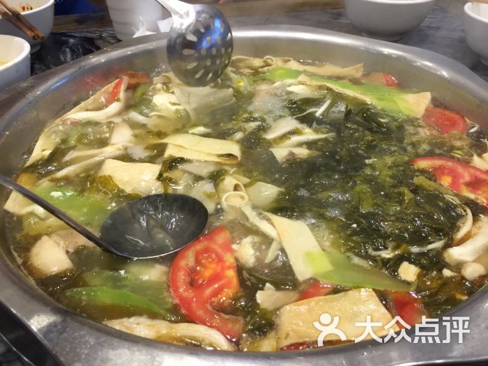 泸州酸菜豆花火锅(共和路店)的点评