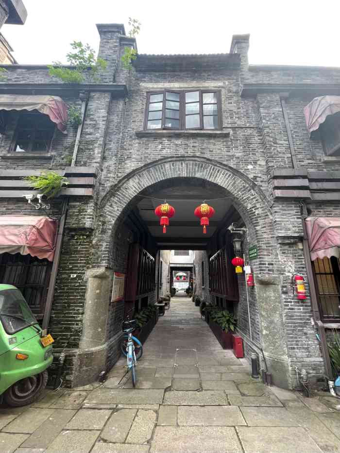 承德里一弄"杭州的菩提寺路和孝女路一带,老建筑还是很.