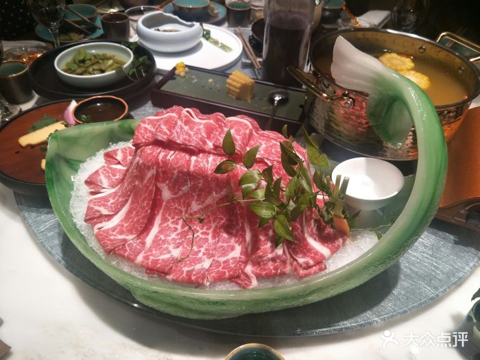 雪花牛肉打边炉