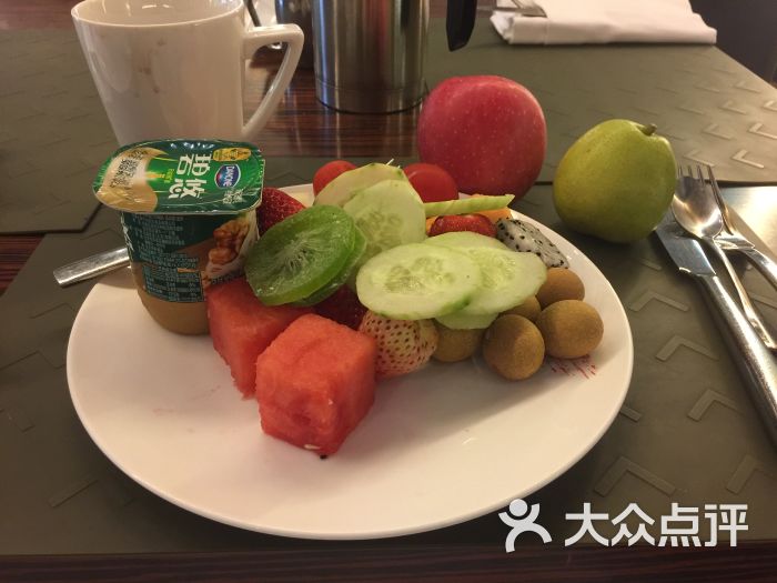 自助早餐水果