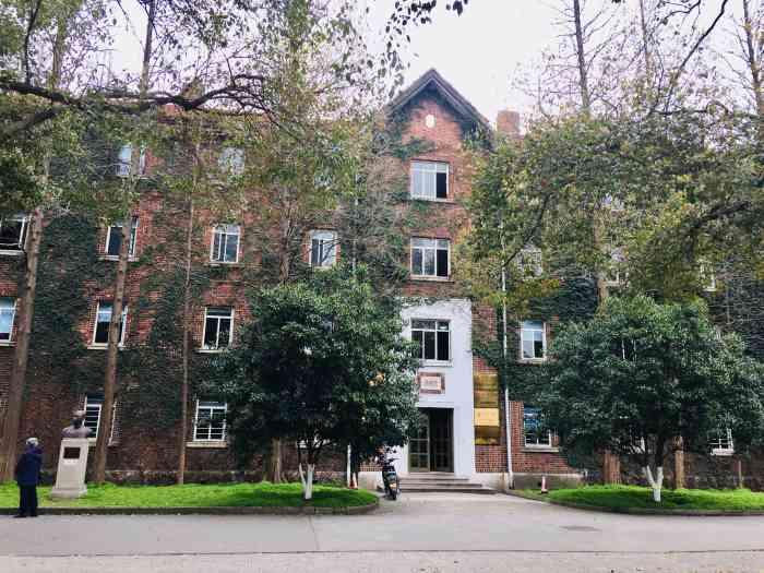 苏州大学(东校区)-"哈哈,据说前十评价还有积分,我来.