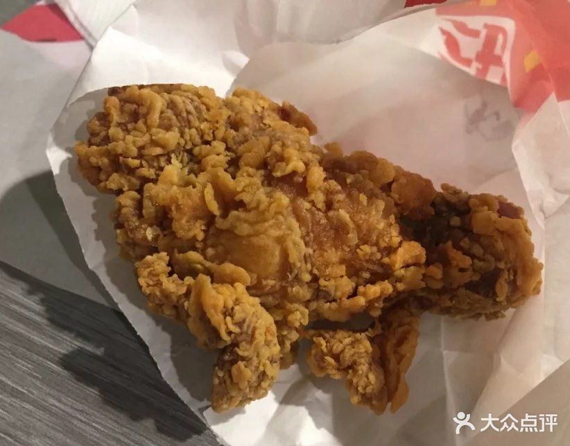 麦当劳(虹梅南路店)香辣鸡翅图片 - 第1张