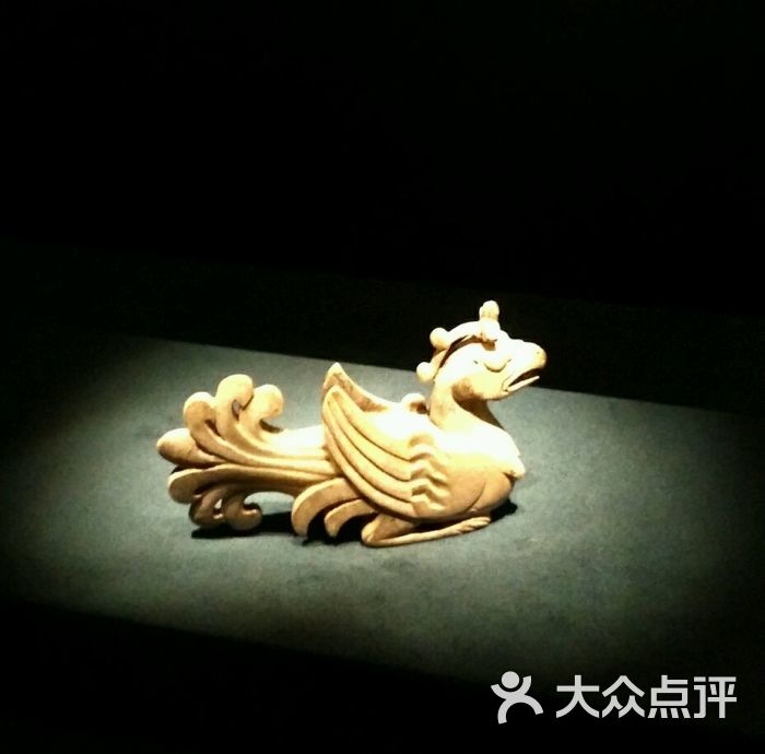 震旦博物馆三层先秦两汉动物玉雕展中的凤鸟图片 - 第2011张