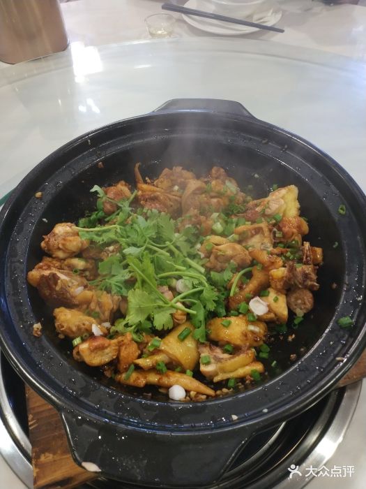 泓沛湛江农家鸡煲(江泰店)沙姜啫农家扇鸡煲图片 第1245张