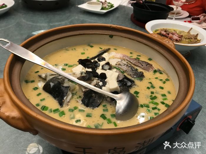 千岛湖有机鱼头汤