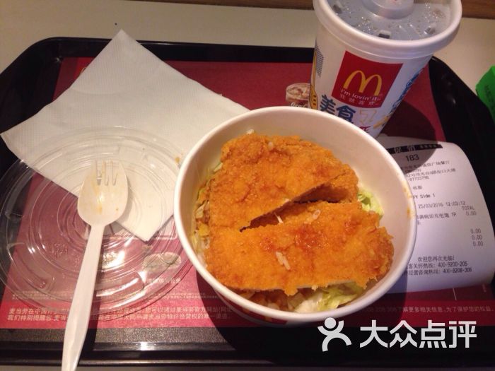 麦当劳:环境不错,卫生整洁,店员态度也.武汉美食