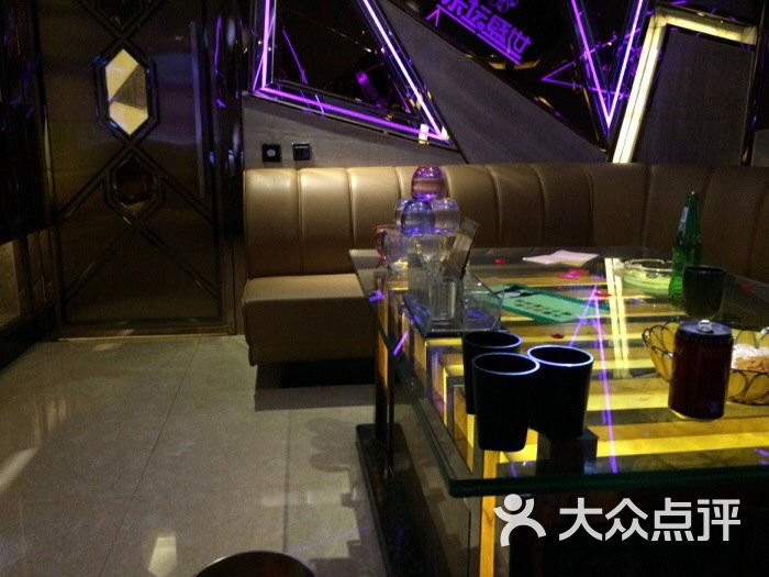 乐坛盛世量贩ktv