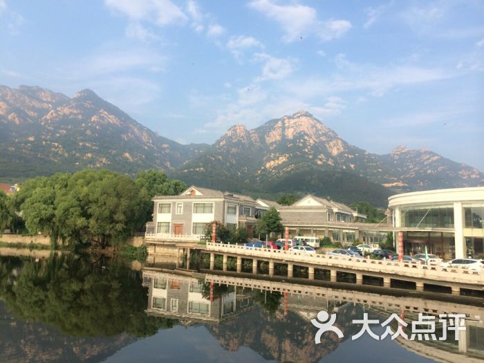 丽景樱桃园山庄