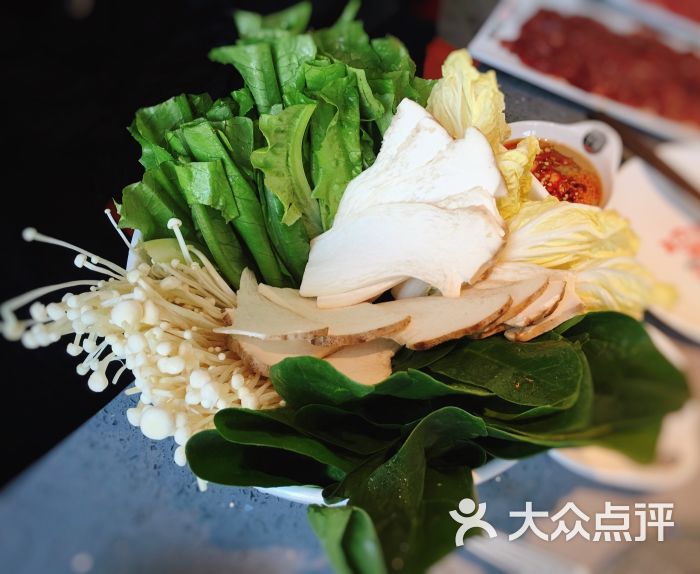 南城十里鲜切火锅(恒隆店)蔬菜拼盘图片 - 第8张