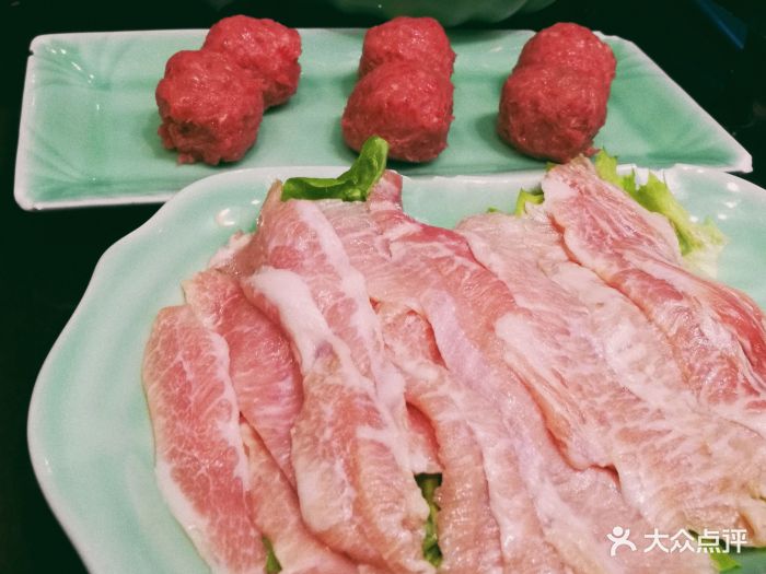 容奇港·毋米粥火锅(荟聚中心店)八两肉图片
